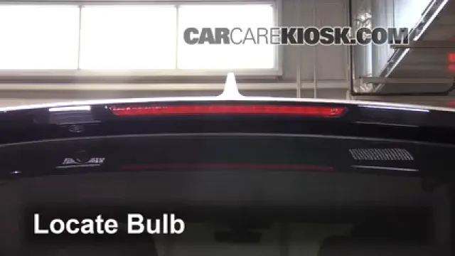 2016 Acura MDX SH-AWD 3.5L V6 Éclairage Feu de freinage central (remplacer l'ampoule)